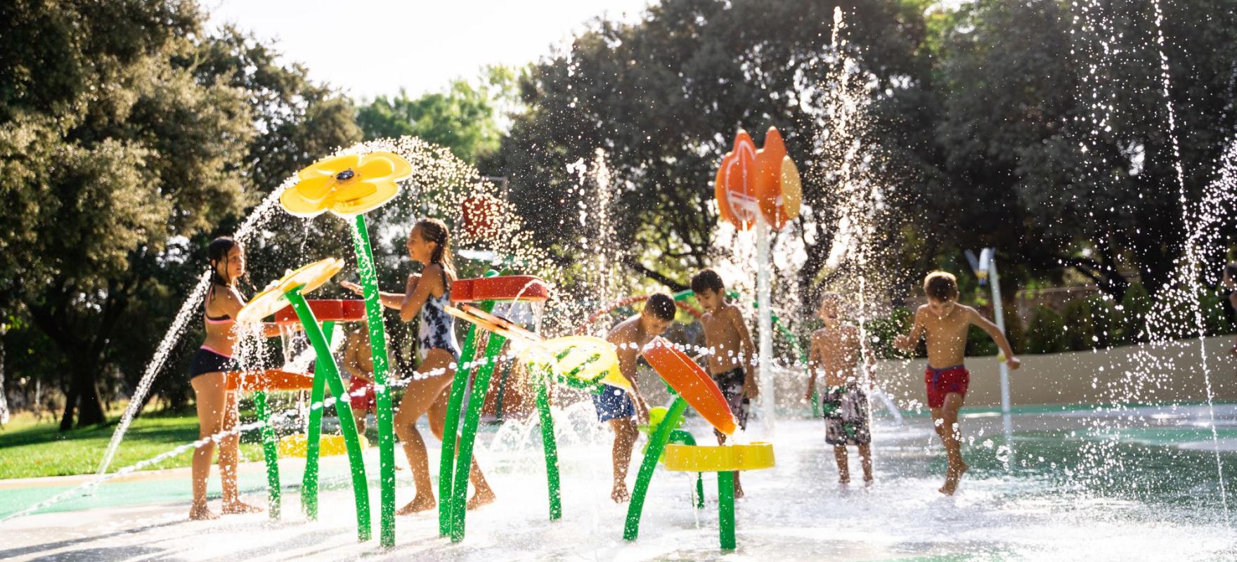 How much does it cost to build a water park?