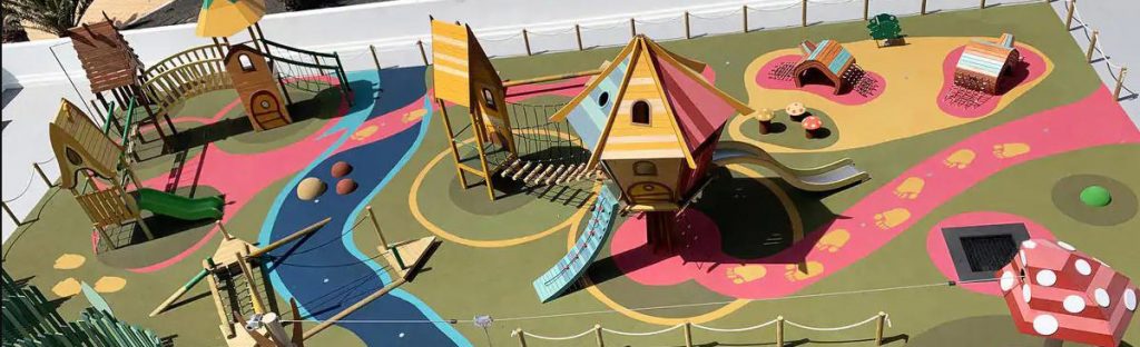 Construcción d'Parques Infantiles Con Intego Playground 