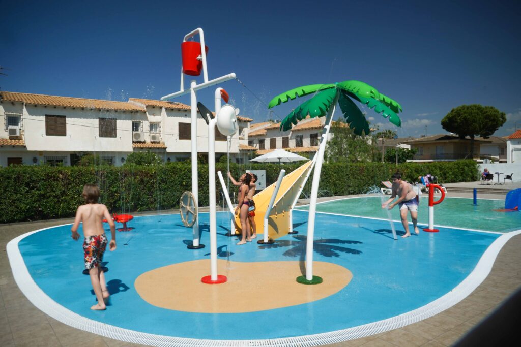 Splashpark de Isaba para Oh!tels San Salvador