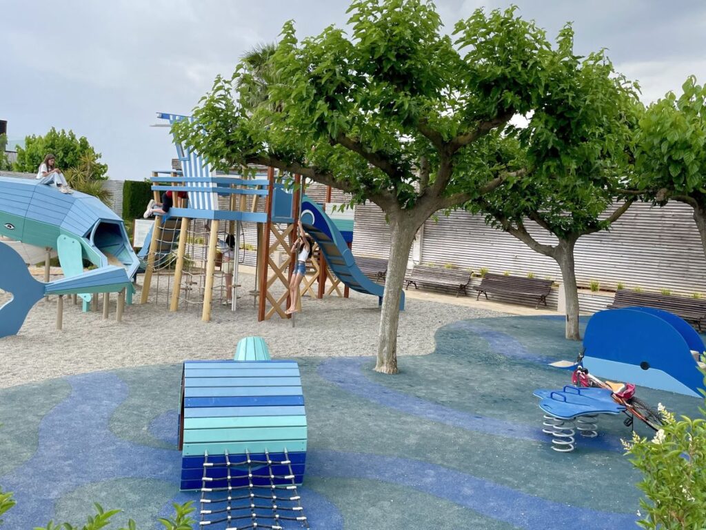 playground-personalizado-camping-la-ballena-alegre