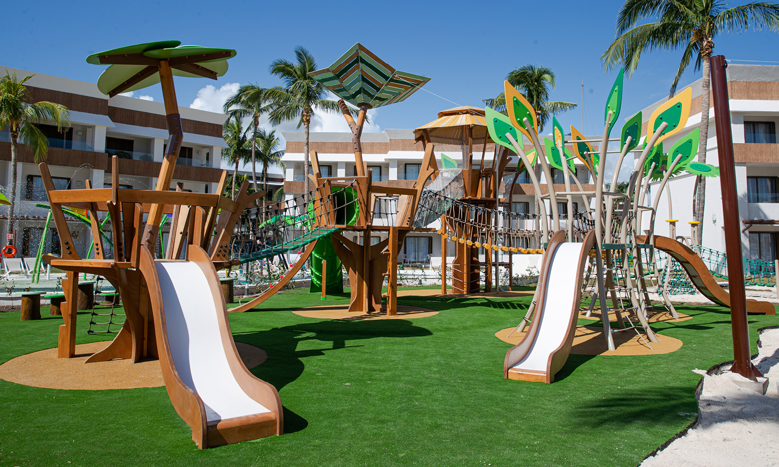 Hotel Bahía Príncipe Grand Tulum